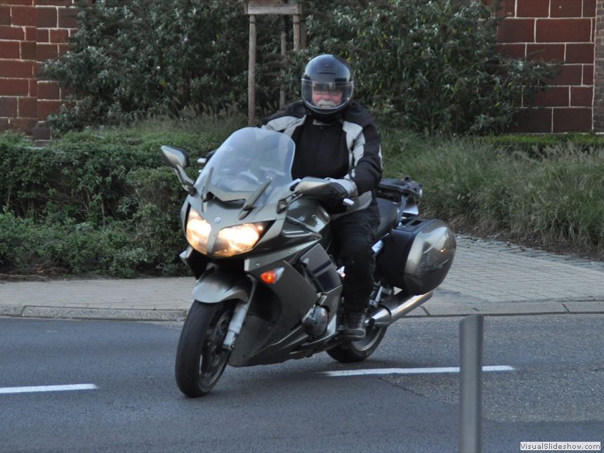 2015nr 001