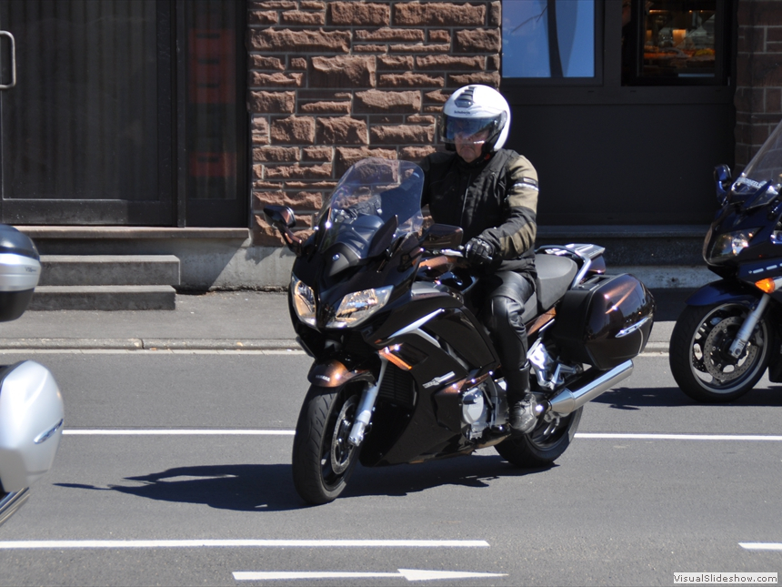 2016ar 057