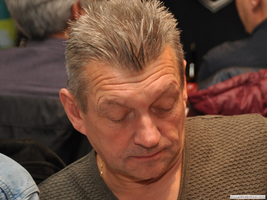 2016lv 61