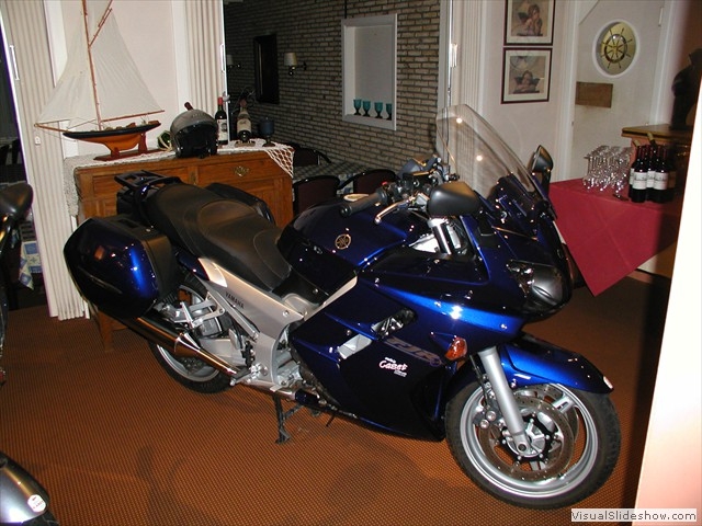 2003sint 10