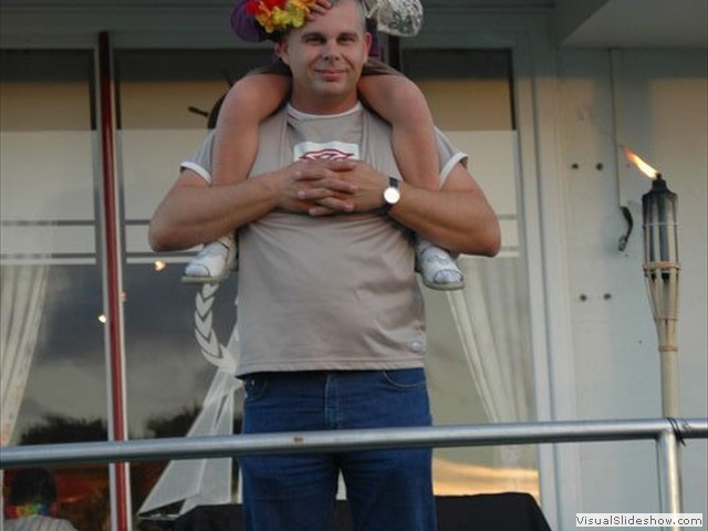 2004bbq 13