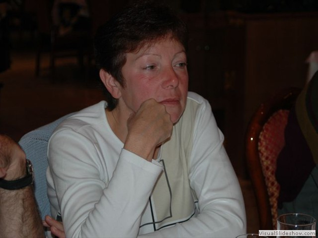 2004cr 043