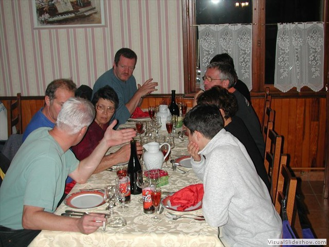 2004cr 099