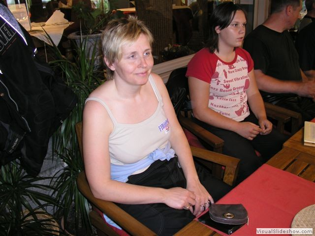 2004er2 36