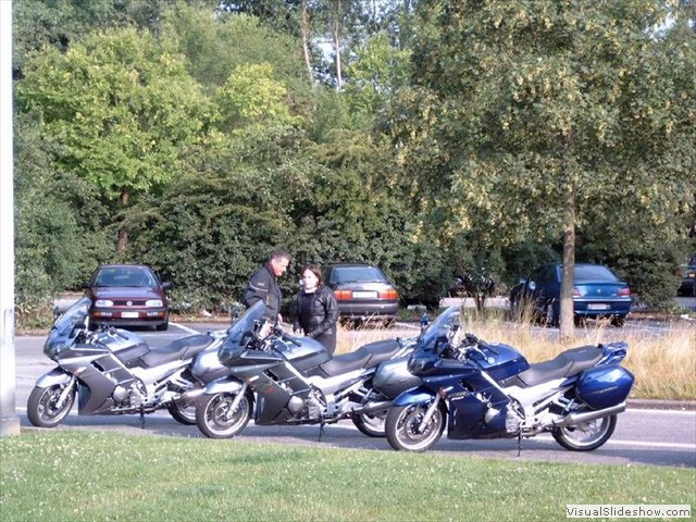 2004er2 72