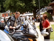2004er2 77