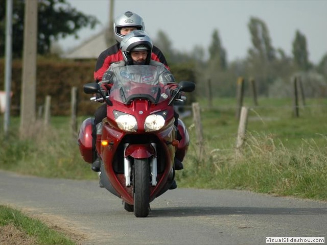 2004nr 01