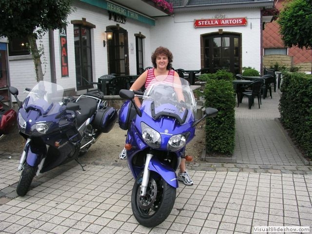 2005zr 04