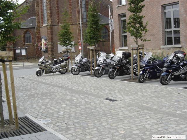 2008ar 006