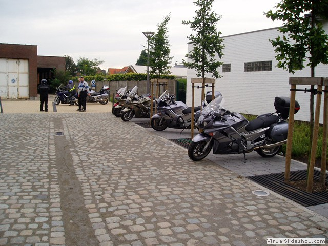 2008ar 016