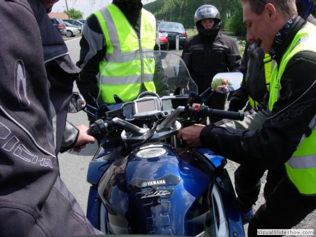 2008lr 076