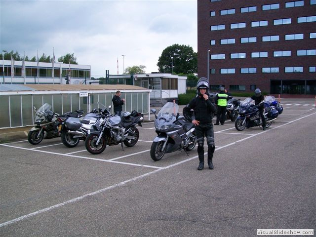 2009mrv32 28
