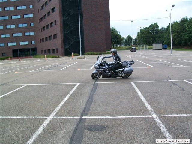 2009mrv32 64