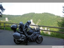 2010cr 083