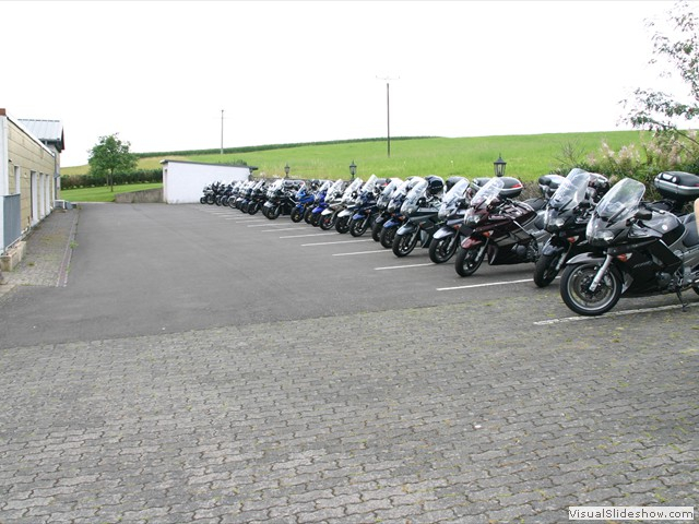 2011cr 093