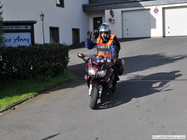 2011cr 279