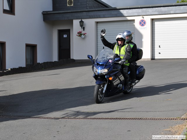 2011cr 281