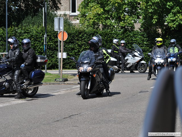 2012ar 121