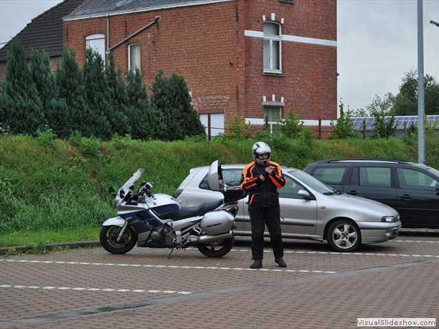 2012cr 001