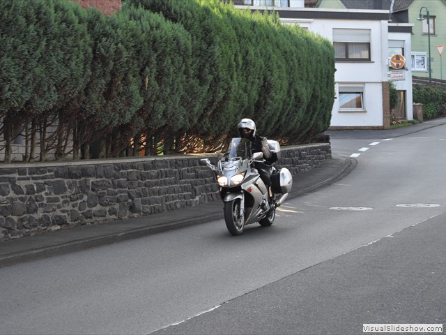 2012cr 323